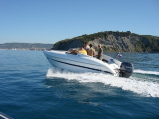amaco210_02